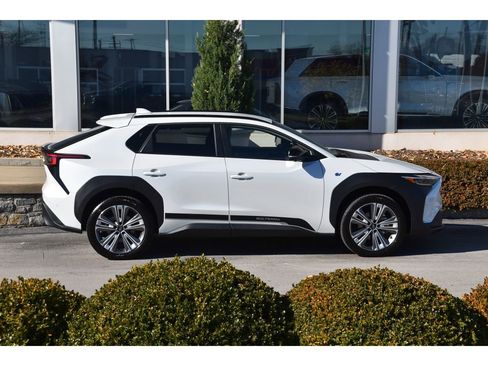 Used 2024 Subaru Solterra Limited w/ Limited Package image 3