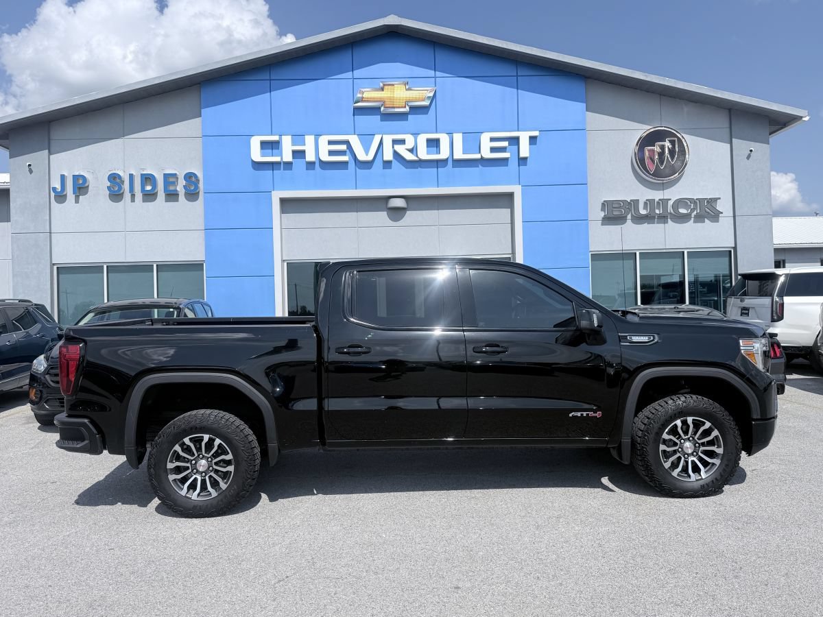 Used 2021 GMC Sierra 1500 AT4 w/ AT4 Value Package AWD/4WD image 8