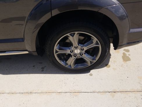 Used 2016 Dodge Journey Crossroad w/ Rear Seat Video Group I image 23