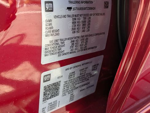 New 2026 GMC Sierra 1500 AT4 w/ AT4 Premium Package image 8