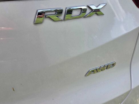 Used 2016 Acura RDX AWD w/ Technology Package image 4