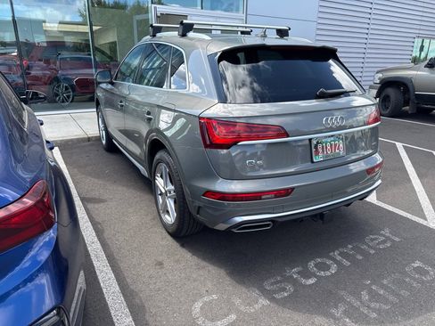 Used 2024 Audi Q5 e Premium Plus w/ Premium Plus Package AWD/4WD image 3