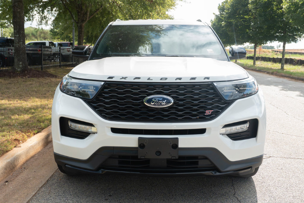 Used 2023 Ford Explorer ST RWD image 4