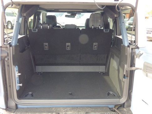 New 2025 Ford Bronco Heritage Edition image 10