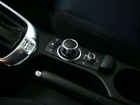 Used 2017 Toyota Yaris iA image 48