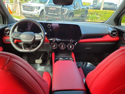 Used 2024 Chevrolet Blazer EV RS AWD/4WD image 17