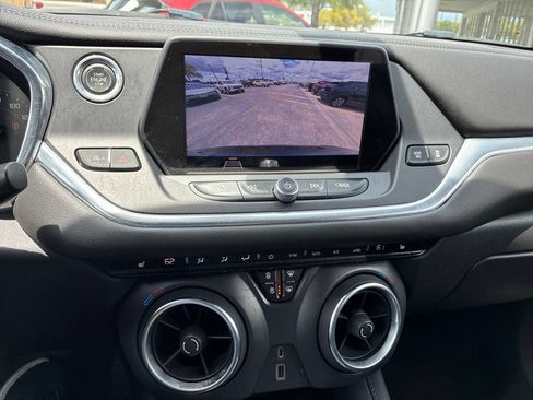 Used 2020 Chevrolet Blazer LT FWD image 30