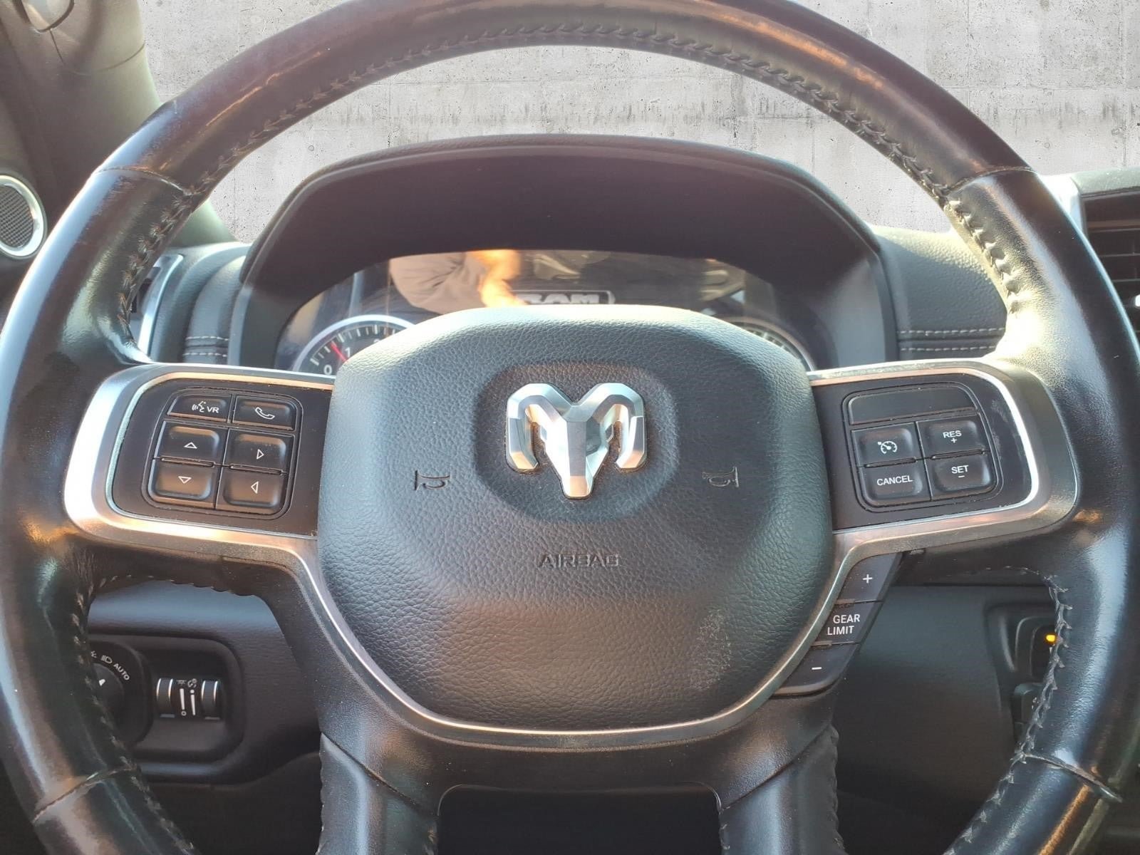 Used 2022 RAM 2500 Laramie AWD/4WD image 21