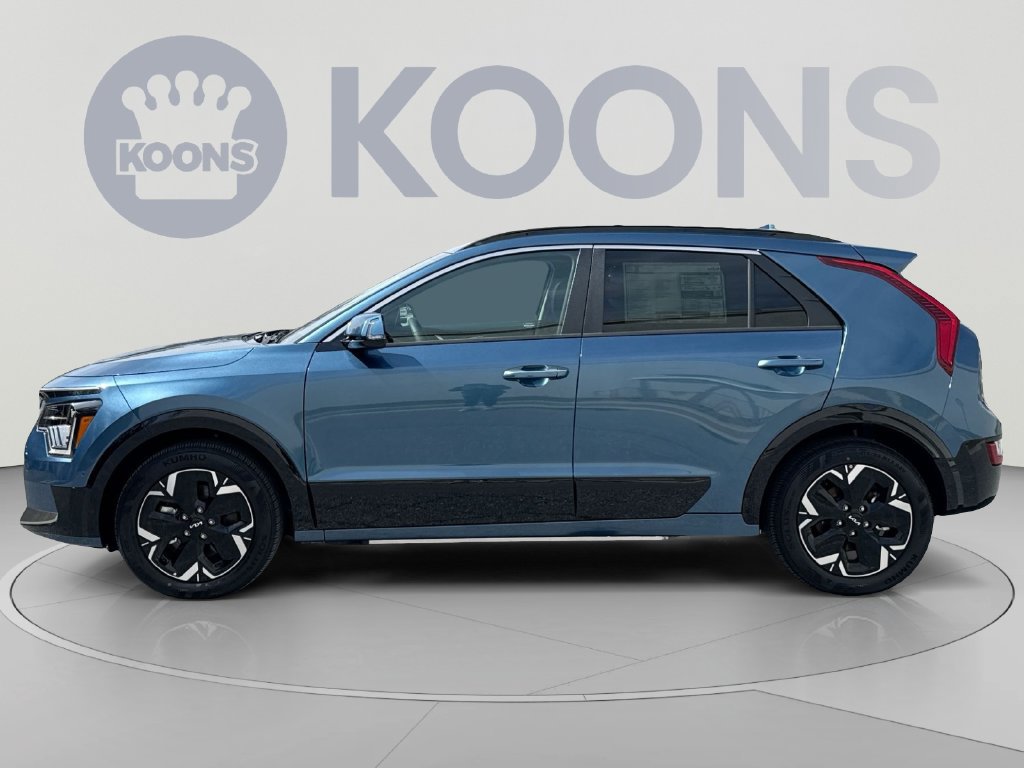 Used 2025 Kia Niro Wave w/ Wave Preserve Package FWD image 2