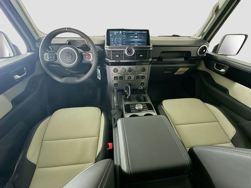 New 2025 INEOS Grenadier Fieldmaster Edition AWD/4WD image 15