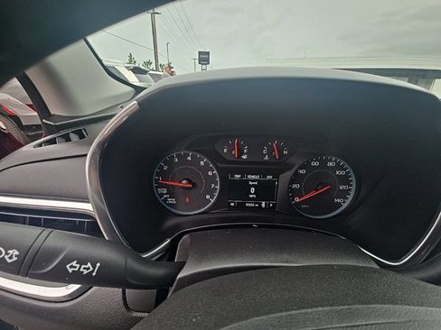 Used 2018 Chevrolet Equinox LT AWD/4WD image 9
