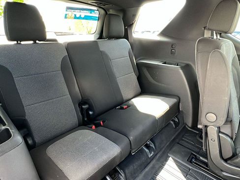 Used 2023 Chevrolet Traverse LT w/ LPO, Floor Liner Package AWD/4WD image 16