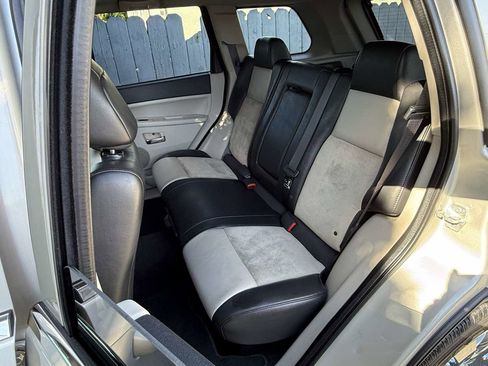 Used 2009 Jeep Grand Cherokee Limited image 6