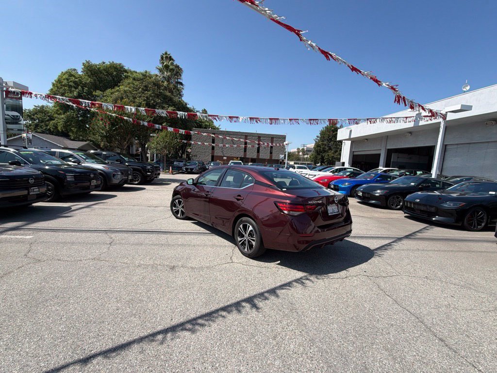 Used 2023 Nissan Sentra SV FWD image 3