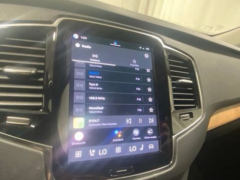 Certified 2024 Volvo XC90 B6 Plus w/ Protection Package Premier AWD/4WD image 20