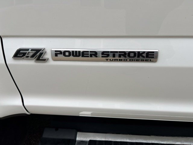 Used 2022 Ford F250 4x4 Crew Cab Super Duty image 10