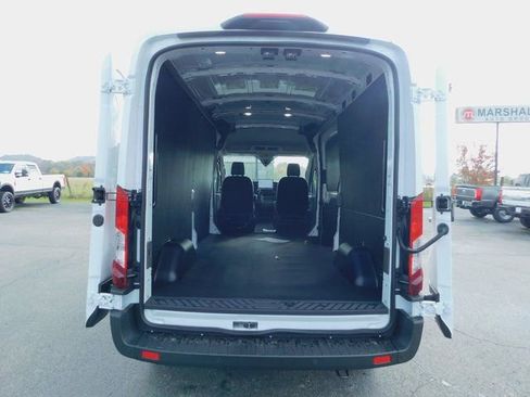 New 2026 Ford Transit 250 148 Medium Roof w/ Load Area Protection Package RWD image 31