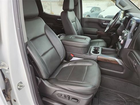 Used 2019 GMC Sierra 1500 SLT w/ SLT Premium Plus Package image 28