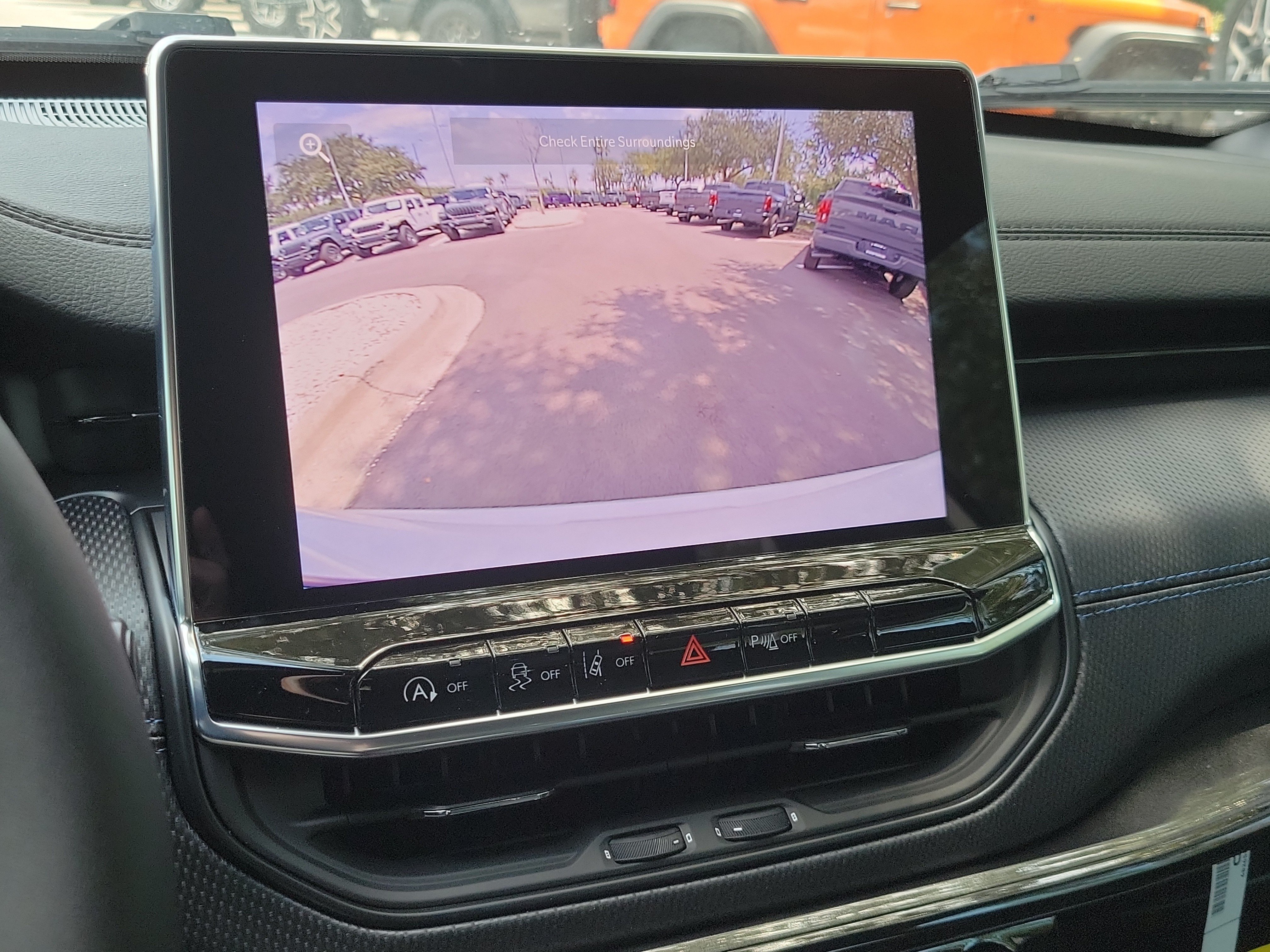 New 2026 Jeep Compass Limited AWD/4WD image 18