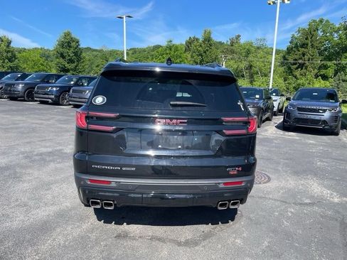 Used 2024 GMC Acadia AT4 w/ Luxury Package AWD/4WD image 7