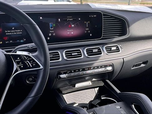 Used 2025 Mercedes-Benz GLE 450 GLE 450 image 9