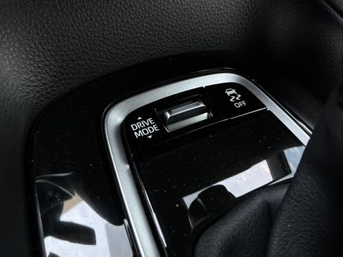 Used 2026 Toyota Corolla XSE FWD image 29
