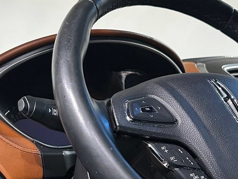 Used 2016 Lincoln MKX Black Label w/ Technology Package AWD/4WD image 41