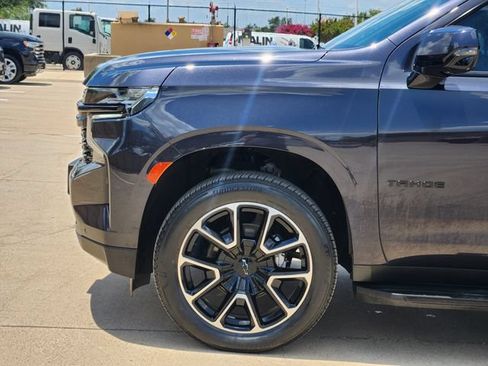 Used 2023 Chevrolet Tahoe RST w/ Luxury Package RWD image 16