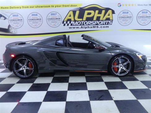 Used 2016 McLaren 650S Spider image 34