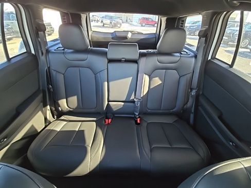 New 2026 Jeep Cherokee Limited image 37