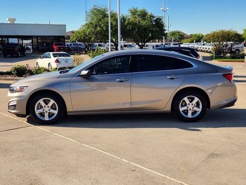 Used 2022 Chevrolet Malibu LS image 12