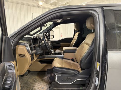 Used 2024 Ford F250 Lariat w/ Lariat Ultimate Package image 10