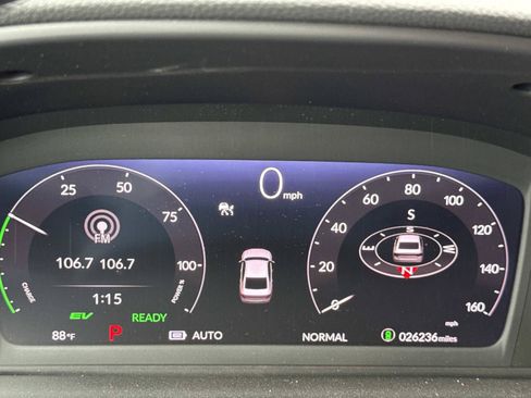 Used 2024 Honda Accord Sport image 17