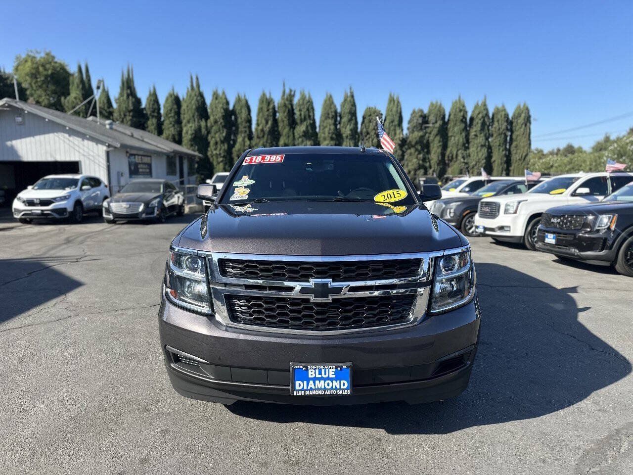 Used 2015 Chevrolet Tahoe LT RWD image 2