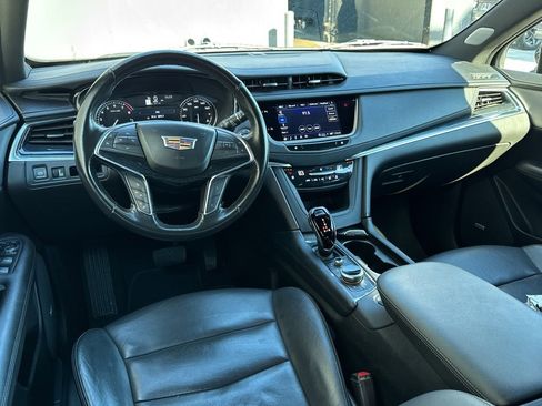 Used 2024 Cadillac XT5 Premium Luxury image 7