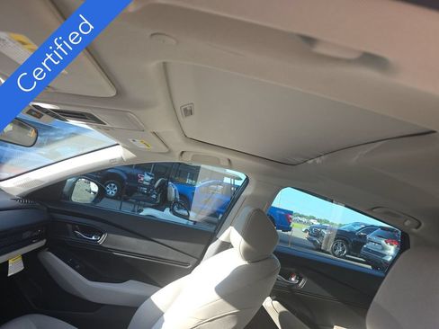 Used 2023 Honda Accord EX image 13