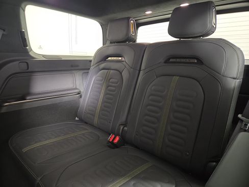 Used 2024 Rivian R1S Adventure AWD/4WD image 22