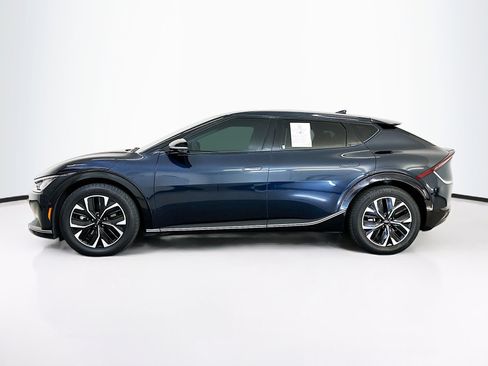 Used 2022 Kia EV6 Wind w/ Wind Technology Package AWD/4WD image 4