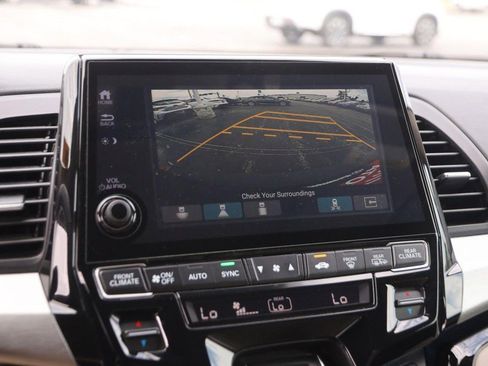 Used 2018 Honda Odyssey Elite image 20