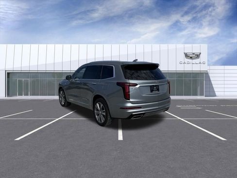 Certified 2024 Cadillac XT6 Premium Luxury w/ LPO, Floor Liner Package AWD/4WD image 4
