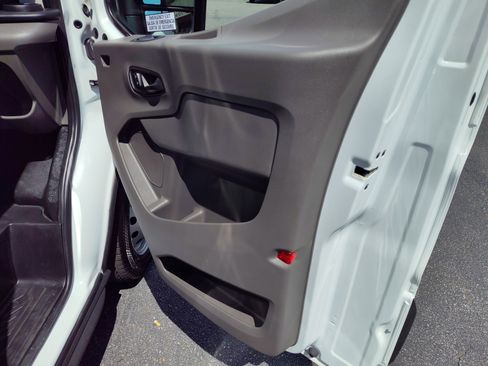 Used 2024 Ford Transit 350 XL image 26