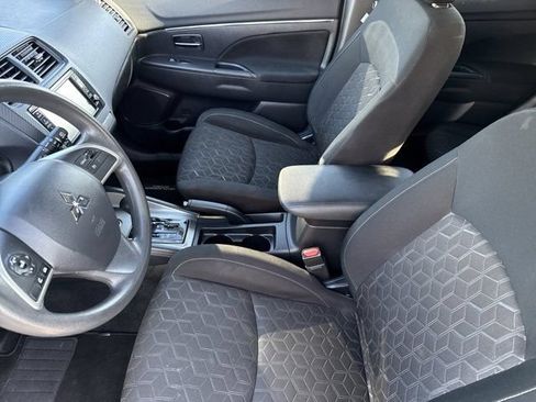 Used 2024 Mitsubishi Outlander Sport ES AWD/4WD image 8