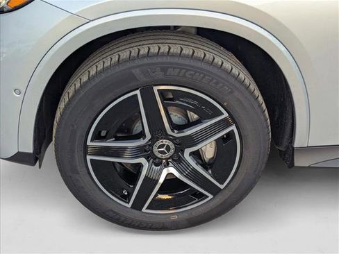 New 2026 Mercedes-Benz GLC 300 4MATIC image 9