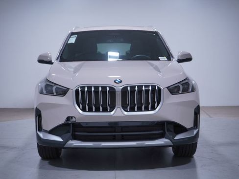 New 2026 BMW X1 xDrive28i w/ Convenience Package image 4