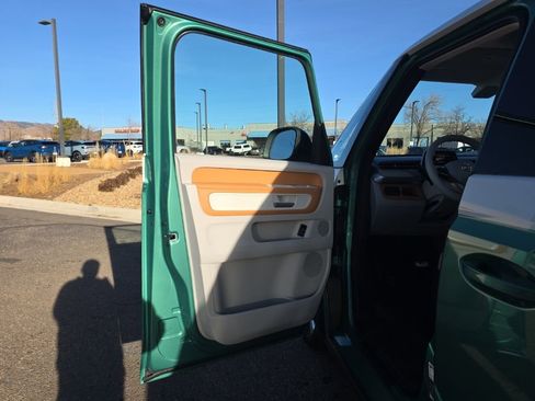 New 2025 Volkswagen ID. Buzz Pro S Plus image 10