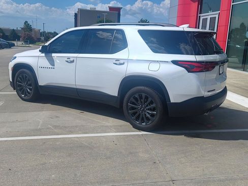 Used 2023 Chevrolet Traverse RS FWD image 22