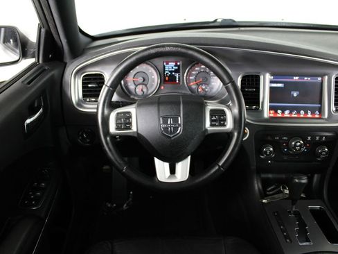 Used 2013 Dodge Charger R/T image 6
