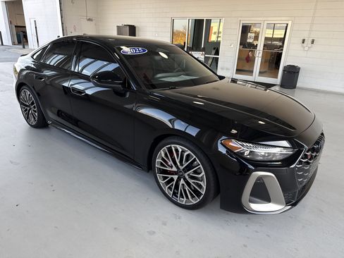 Used 2025 Audi S5 Prestige image 9