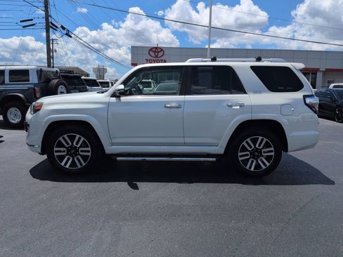Certified 2023 Toyota 4Runner Limited AWD/4WD image 2