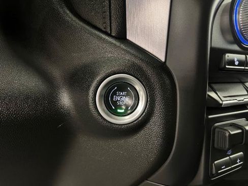 Used 2019 GMC Sierra 1500 SLE w/ SLE Value Package AWD/4WD image 14